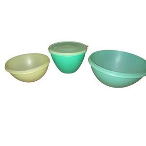 Vintage Tupperware Jadeite Wonderlier (2)‎ & Crisp It Bowl 1 Lid Greens